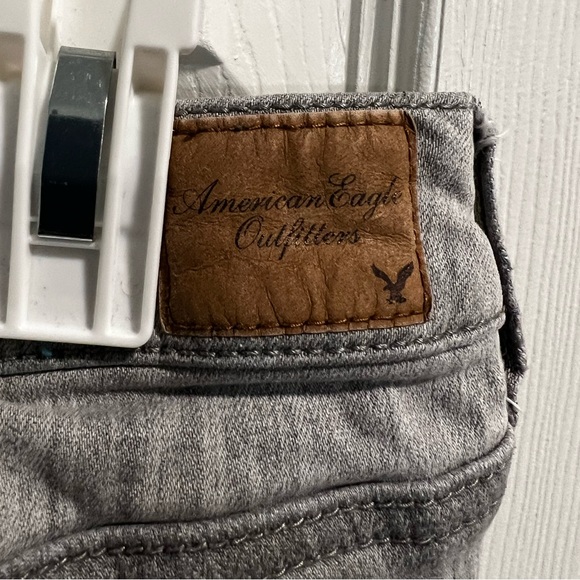 American Eagle Outfitters Jeggings Super Stretch Size 8 Gray Wash Color - Picture 2 of 6